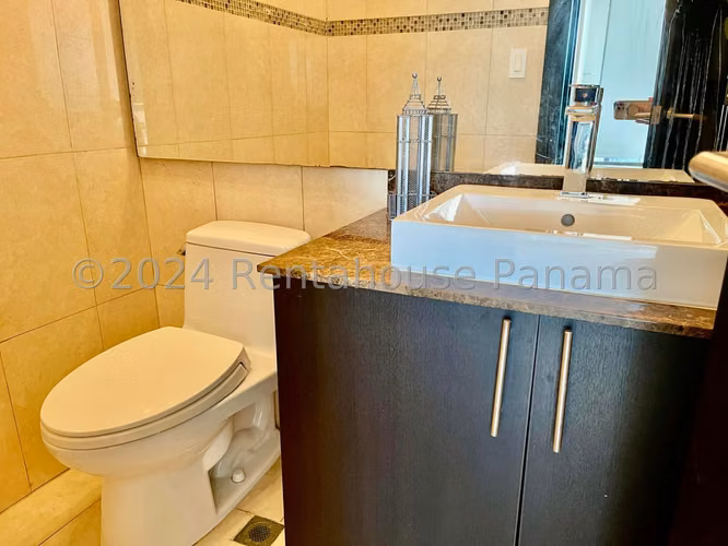 ALQUILER Apartamento amoblado de 132m2 en Amador - Imagen 12
