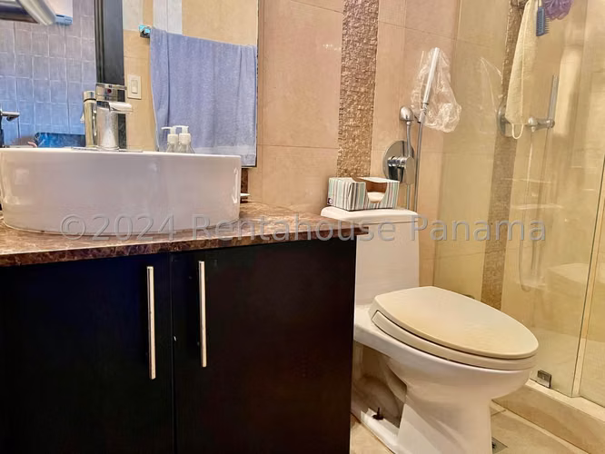 ALQUILER Apartamento amoblado de 132m2 en Amador - Imagen 9