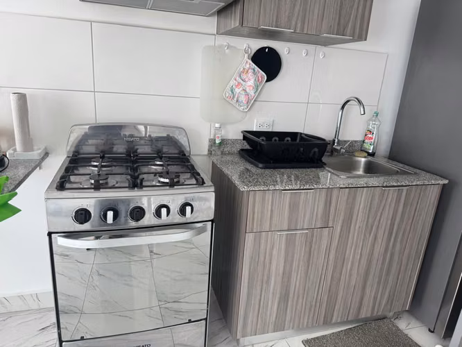 Alquiler de apartamento en bella vista - Imagen 4