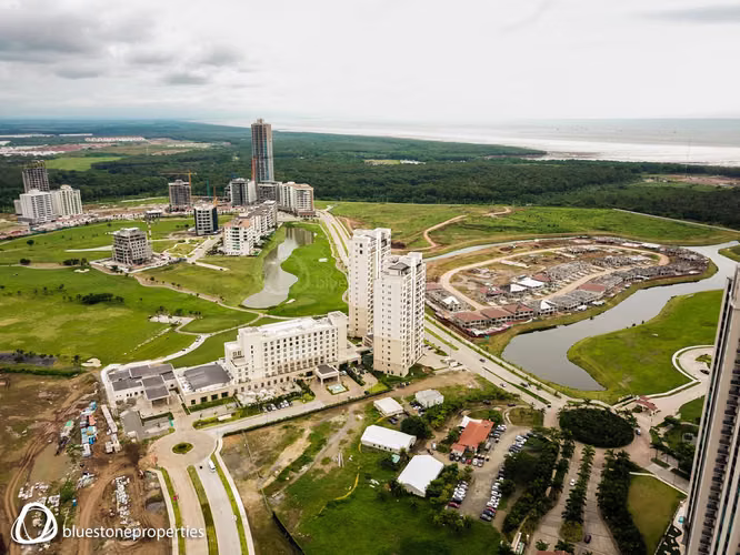Santa Maria – Vista al Golf y al Mar – 380mts2 – 7,500 - Imagen 12