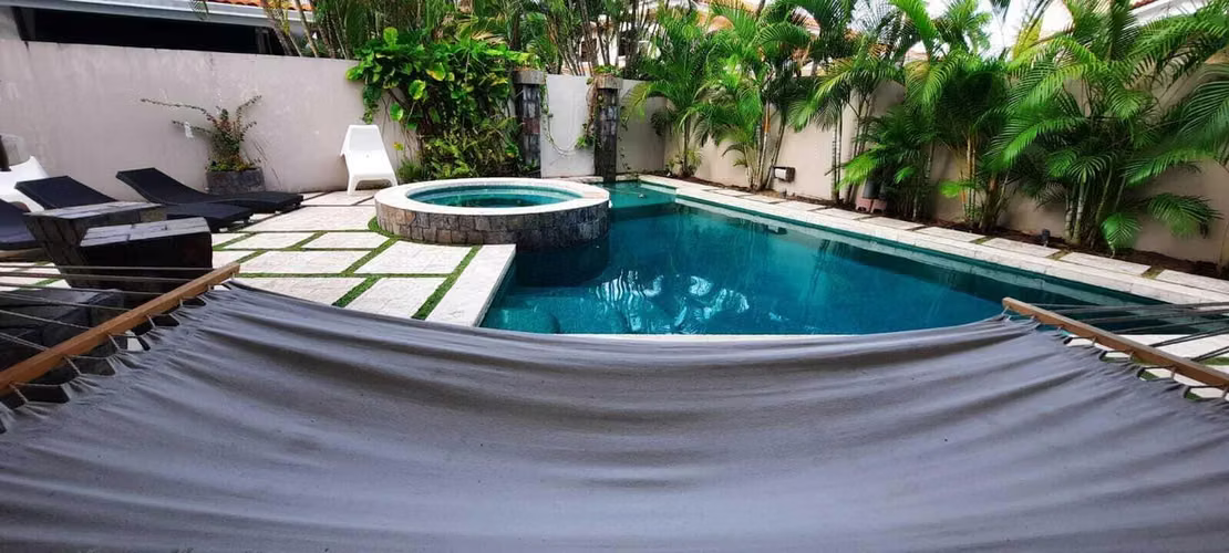 Casa con Piscina en Costa del Este 22-8044