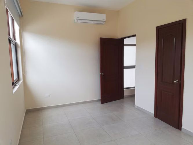 Casa en Venta en Clayton 26EPP2782