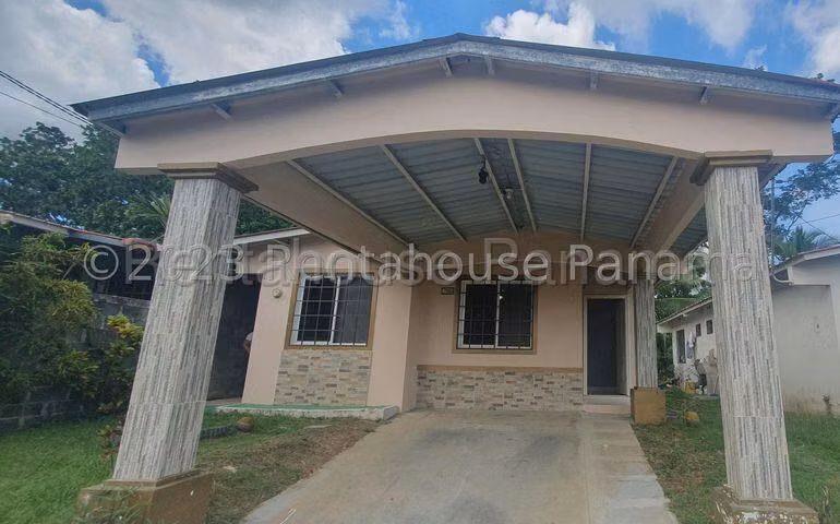 ALQUILER DE CASA EN ARRAIJAN DDB26-503