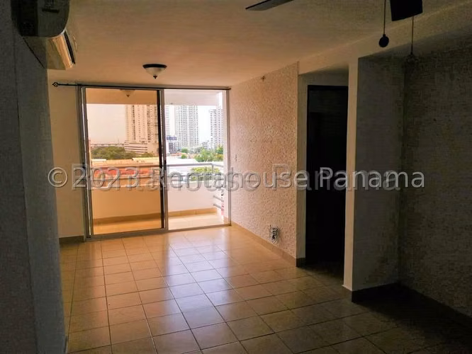 Se Vende Apartamento en Parque Lefevre YDU - Imagen 5