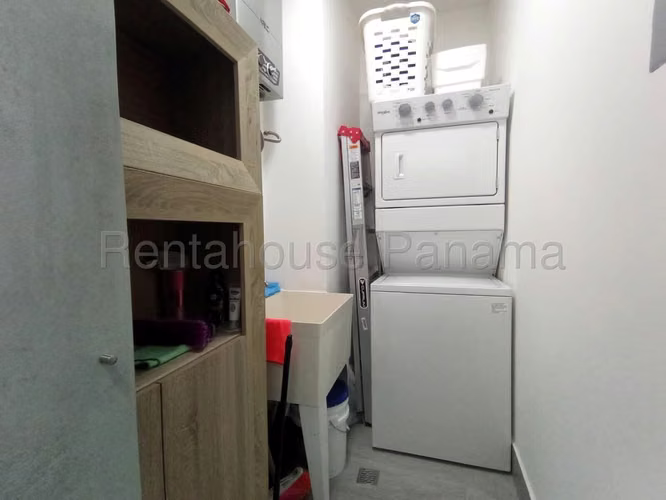 Se Vende Apartamento en Via España YDU - Imagen 11