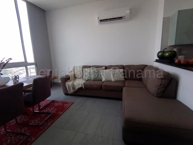 Se Vende Apartamento en Via España YDU - Imagen 6