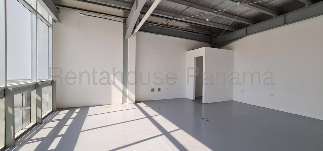 VENTA DE GALERA EN PARQUE LEFEVRE  - PANAMA VIEJO BC - Imagen 9
