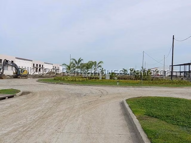 VENTA DE GALERA EN PACORA  - AVENIDA PARQUE INDUSTRIAL LAS AMÉRICAS FELIPILLO 20 - Imagen 12