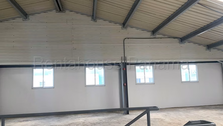 VENTA DE GALERA EN PACORA  - PARQUE IND. CANAIMA - Imagen 5