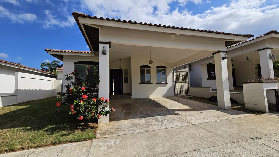 ALQUILER DE CASA EN PH SPRING HILLS COSTA VERDE - Imagen 15