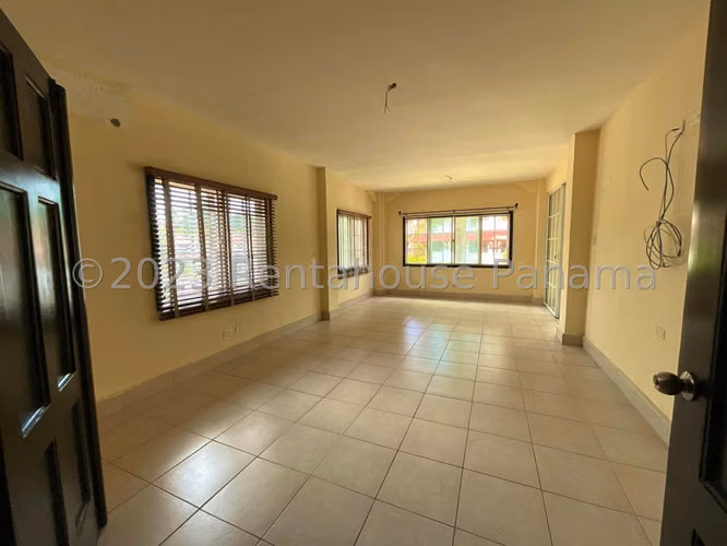 VENTA DE CASA ALBROOK GM