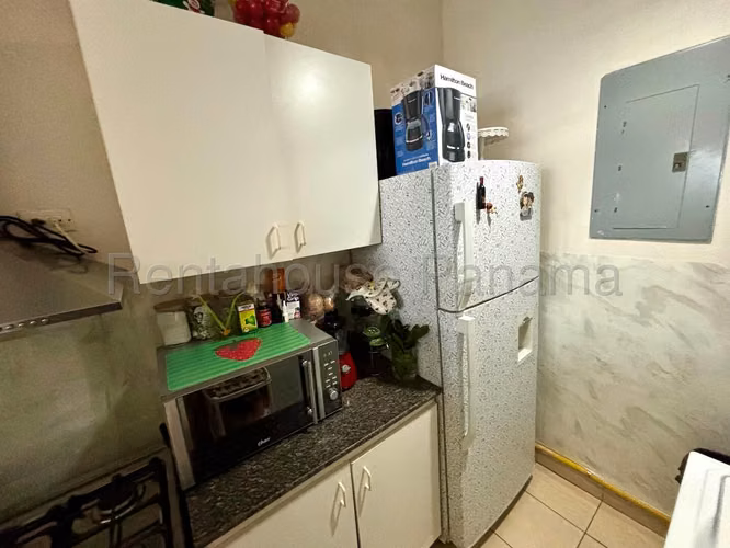 Vendo Apartamento en Carrasquilla KA27-1483 - Imagen 4