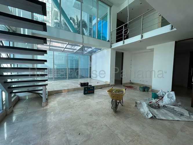 Se Vende Apartamento en Punta Pacifica VLU27-1568