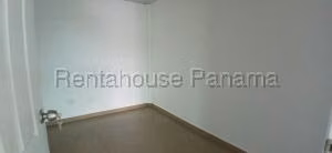 Local Comercial en Venta en Ancon 27jack1564