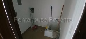 Local Comercial en Venta en Ancon 27jack1564