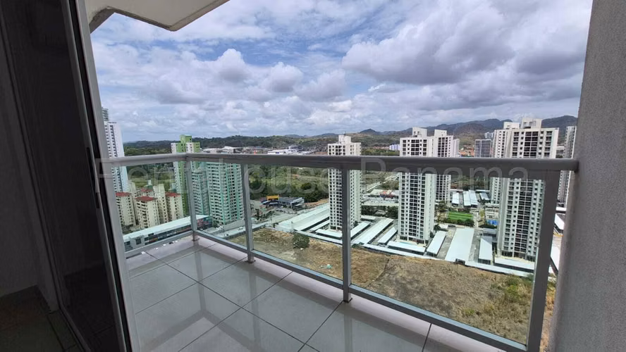 Vendo Apartamento en Condado del Rey LC27-1577 - Imagen 4
