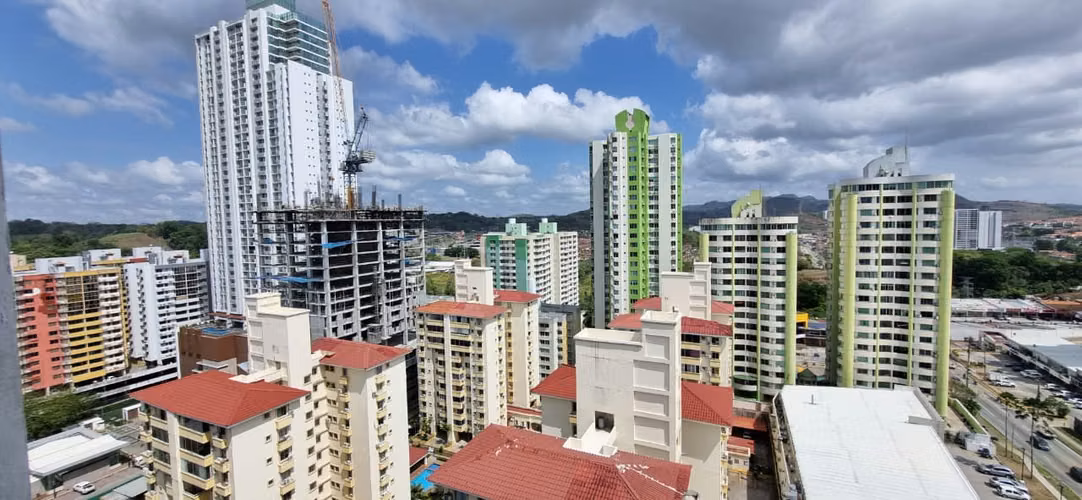 Apartamento 2 recamaras, 2 estacionamientos, deposito - 97 mt2 En PH Terrazas del rey