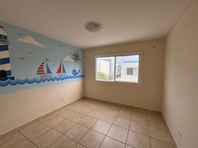 VENTA DE CASA EN PASEO DEL NORTE - Imagen 11