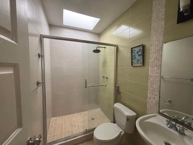 VENTA DE CASA EN PASEO DEL NORTE - Imagen 13