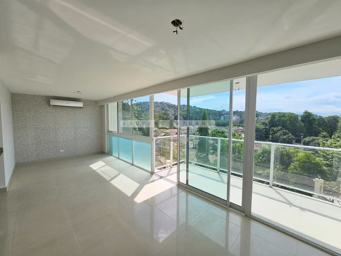 Venta de Apartamento en PH Pine Hills - Albrook. Haga Una Oferta - Imagen 6