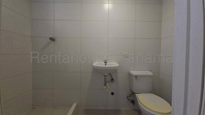 Alquiler de Apartamento en El Carmen J1502GRR - Imagen 11