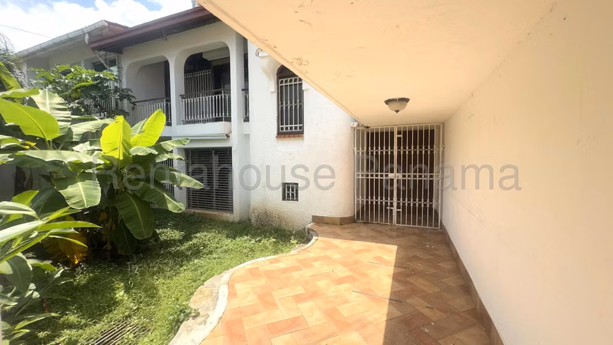 Venta Casa La Alameda - YD