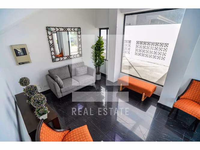 Se Vende Apartamento en PH Los Tulipanes, San Francisco