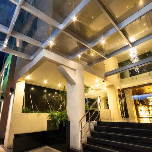 Venta de Hotel Suites Ambassador en El Cangrejo