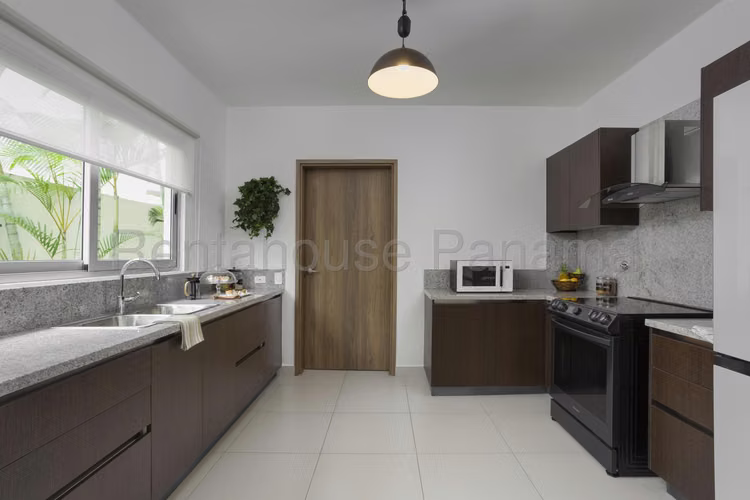 Venta de Casa en Altos de Panama Altos del Parque KC - Imagen 5