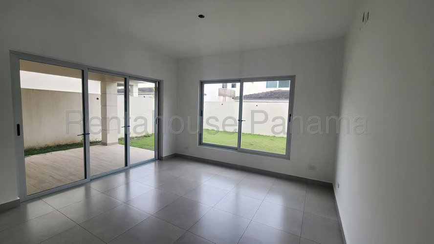 Venta de Casa en Altos de Panama Altos del Parque KC - Imagen 11
