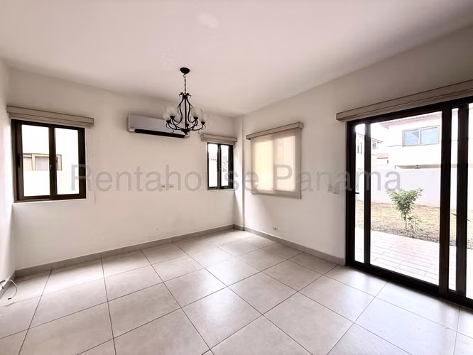 Alquiler de Apartamento en Panama Pacifico Ph Woodlans CCO