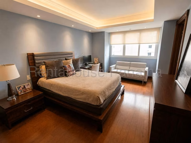 Venta de Apartamento en El Cangrejo Ph Portanova EC - Imagen 11