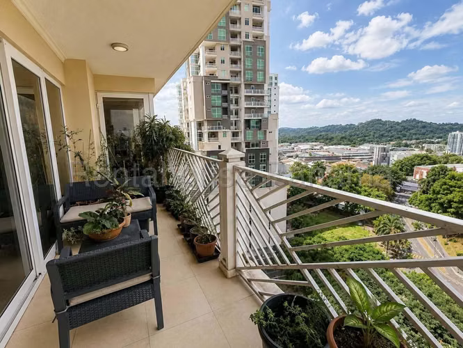 Venta de Apartamento en El Cangrejo Ph Portanova 326 Mts PD - Imagen 3