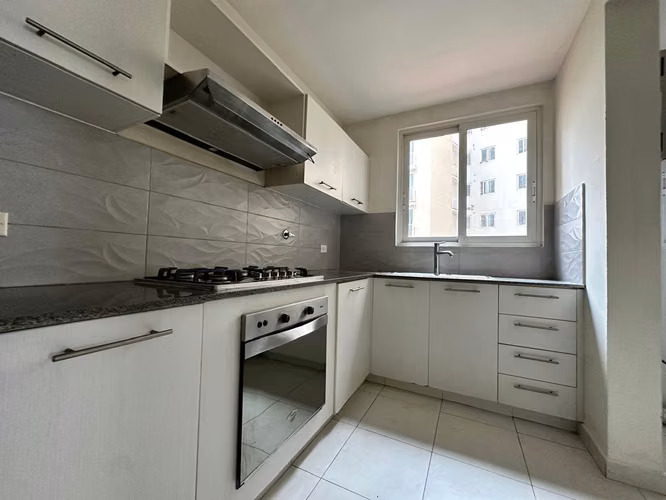 ALQUILER APARTAMENTO AMOBLADO EN TORRES DE VERSALLES II - Imagen 9