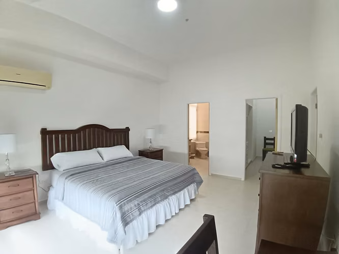 ALQUILER APARTAMENTO AVENIDA BALBOA - VISTA AL MAR - Imagen 10
