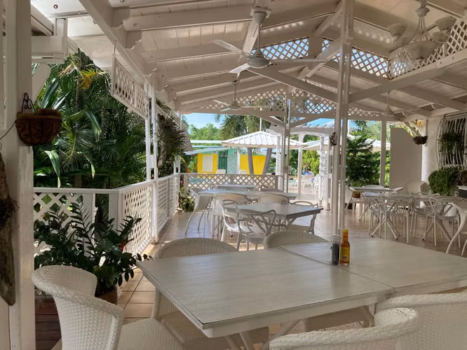 VENTA RESTAURANTE EN PUNTA CHAME - Imagen 3