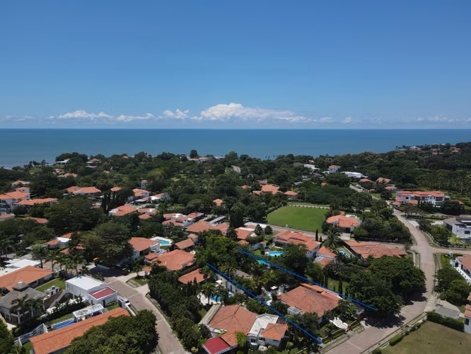 Casa Espaciosa con Jardín en Venta en Punta Barco Village
