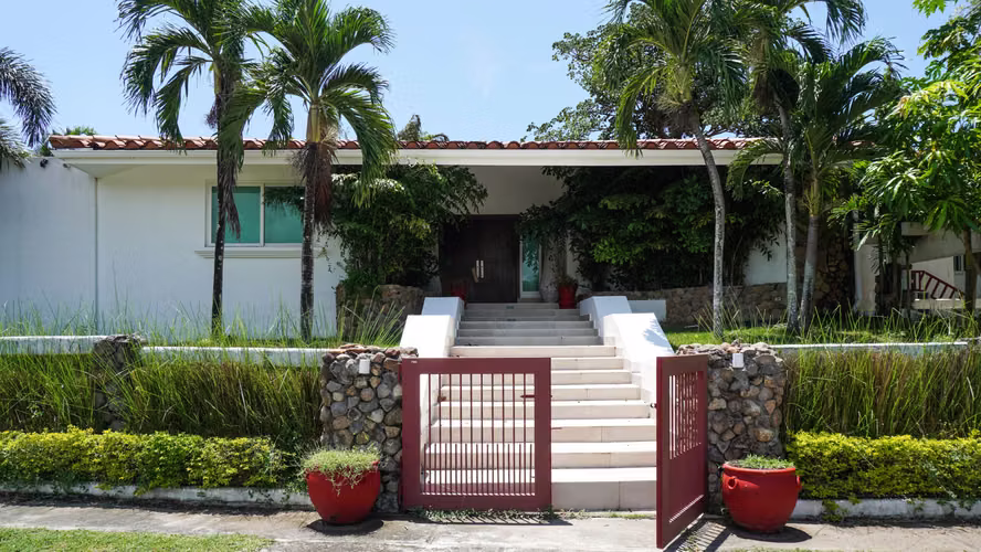 Casa Espaciosa con Jardín en Venta en Punta Barco Village