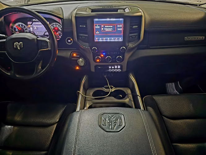 Dodge Ram 1500 Laramie 2021 - Imagen 8
