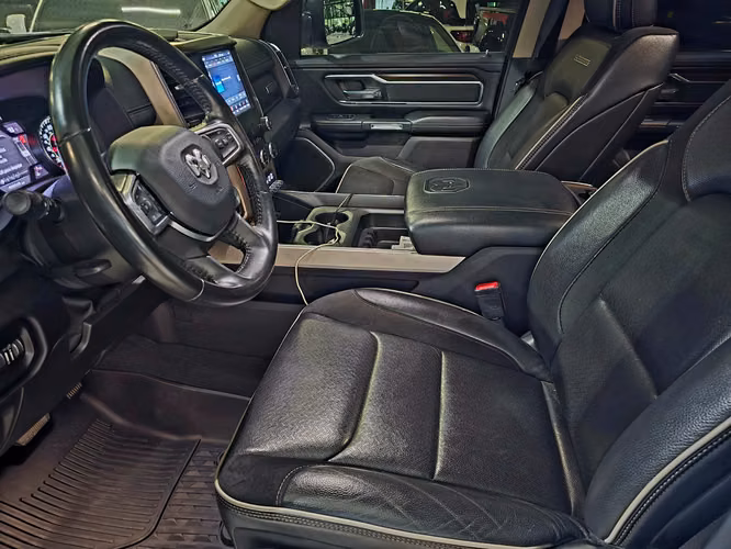 Dodge Ram 1500 Laramie 2021 - Imagen 7