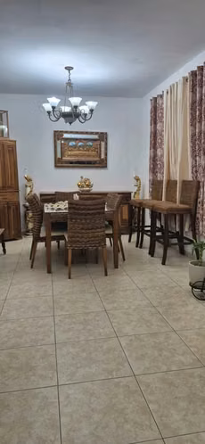 Casa en Venta – Altos de María Leticia, La Chorrera, Panamá Oeste 215,000 negociable