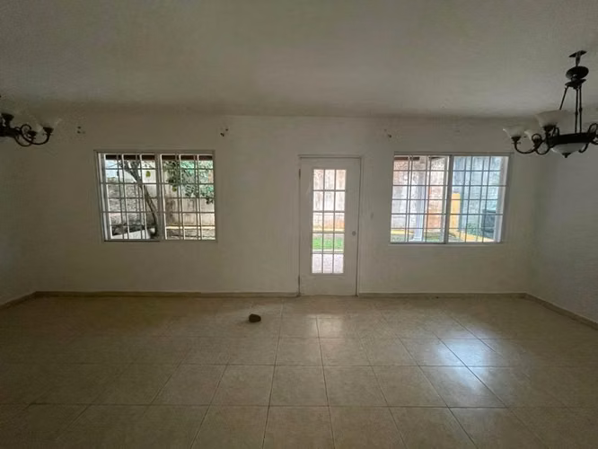 Casa en Venta – Altos de María Leticia, La Chorrera, Panamá Oeste 215,000 negociable