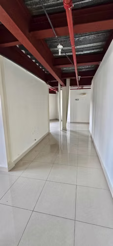  LOCAL COMERCIAL EN EL INGENIO 