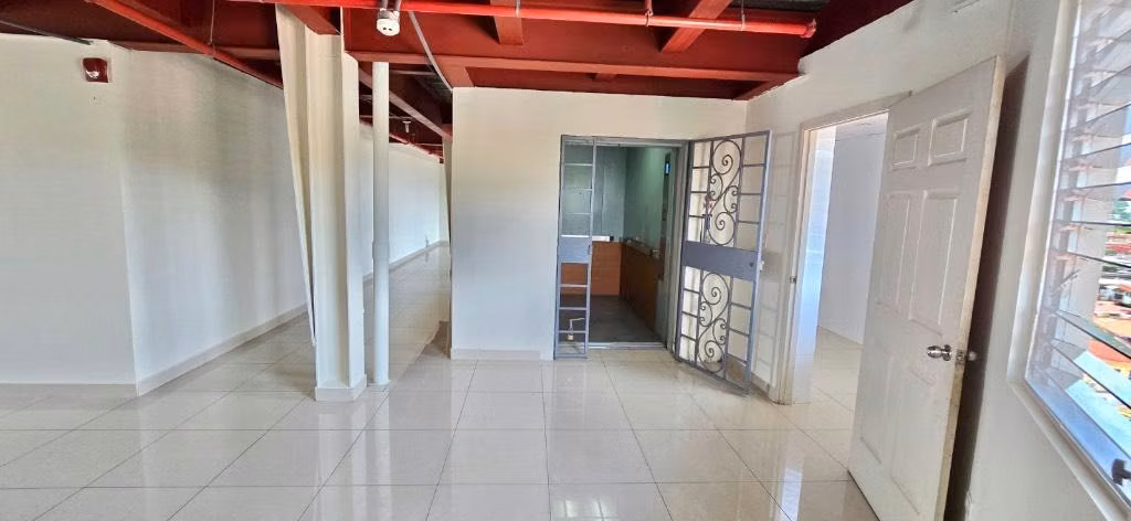  LOCAL COMERCIAL EN EL INGENIO 