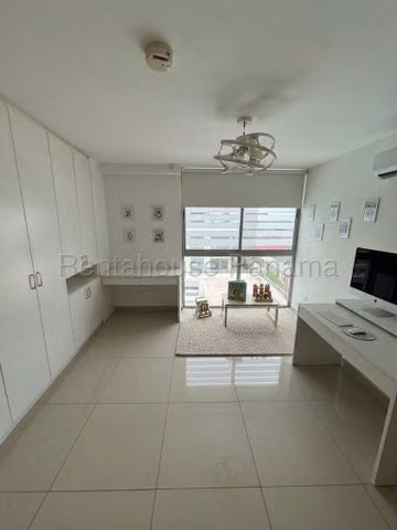 Venta de Apartamento en Vía España 27LBR1629 - Imagen 9