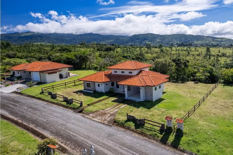  **Invierte en el encanto de Boquete** 