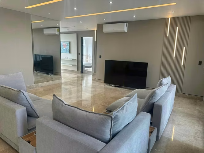 Alquiler Amoblado Pta Pacífica | P.H. Q Tower | 3Rec Piso Alto ($4,000)