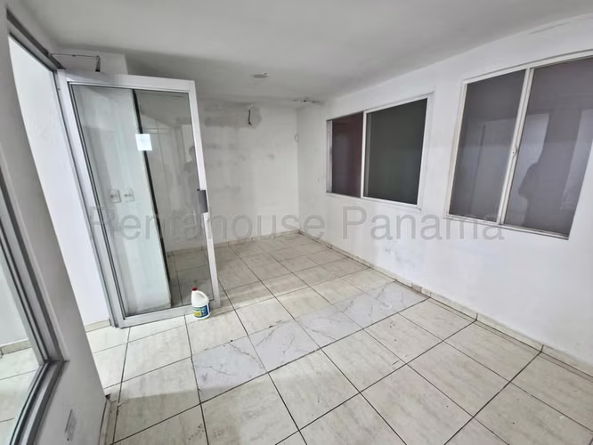 Alquiler de oficina en Vía Porras - Imagen 10