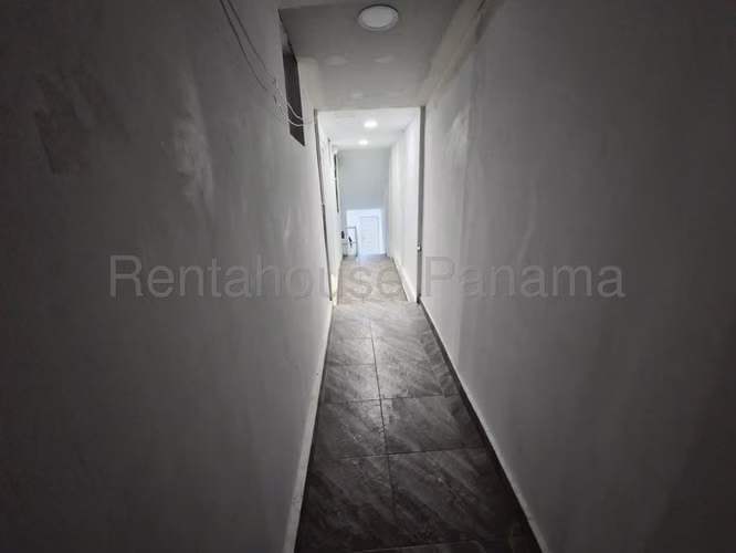 Alquiler de oficina en Vía Porras - Imagen 7