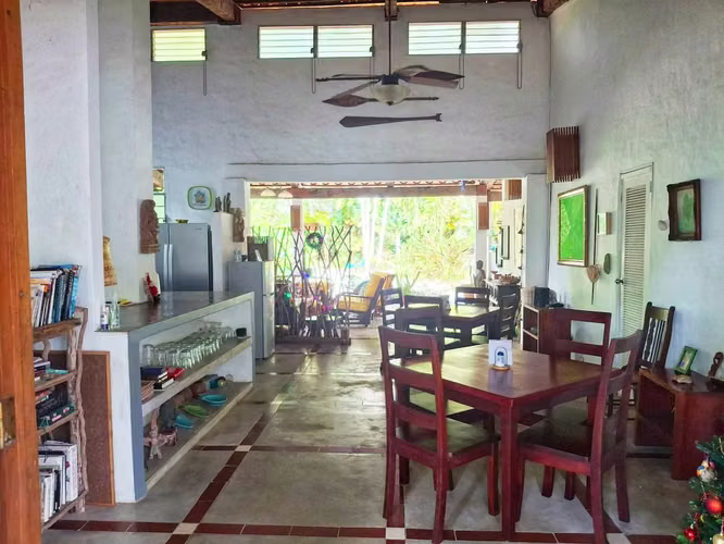 ¡GANGA por Retiro! Villa de Lujo y B&B Premiado en Farallón – Avalúo $997K en $725K - Imagen 3